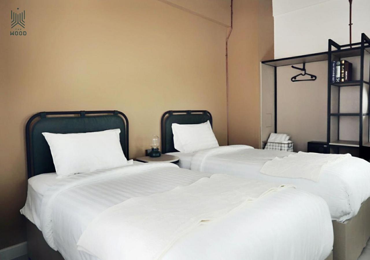 The Wood Hotell Surin Eksteriør bilde