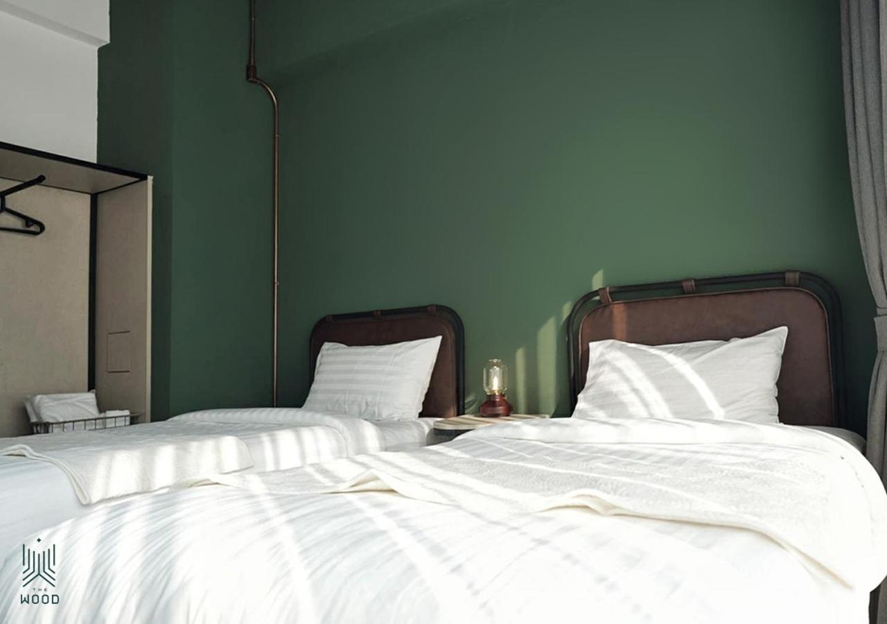 The Wood Hotell Surin Eksteriør bilde