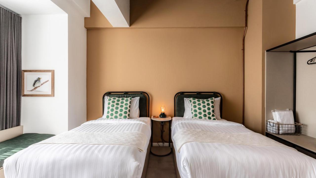 The Wood Hotell Surin Eksteriør bilde