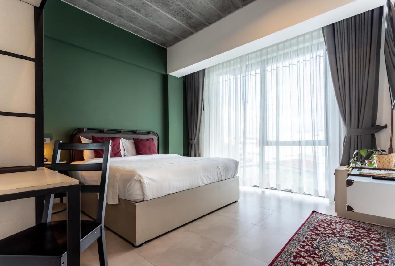 The Wood Hotell Surin Eksteriør bilde